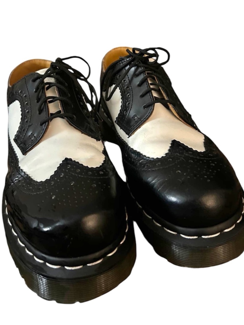 Dr. Martens 3989 Brogue Platform Shoes • 38 EU